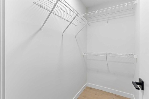1731 111 Avenue Sw, Calgary, AB - Indoor With Storage