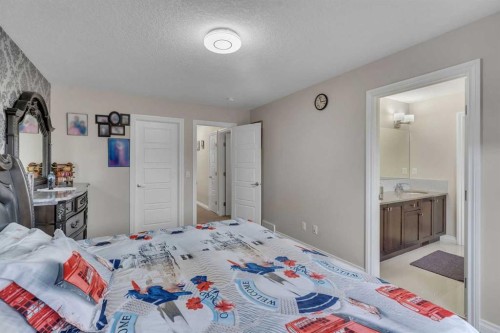 28 Saddlelake Common Ne, Calgary, AB - Indoor Photo Showing Bedroom