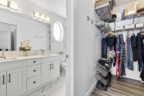 122-400 Auburn Meadows Common Se, Calgary, AB - Indoor Photo Showing Bathroom