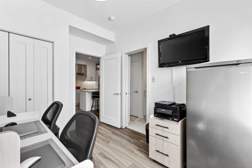 122-400 Auburn Meadows Common Se, Calgary, AB - Indoor Photo Showing Office