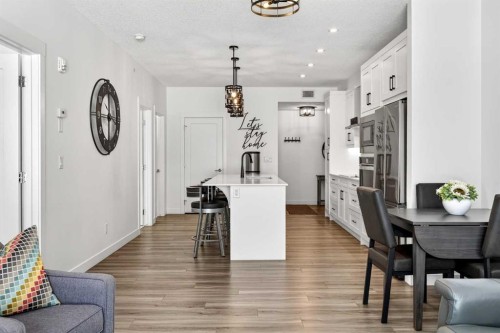 122-400 Auburn Meadows Common Se, Calgary, AB - Indoor Photo Showing Other Room