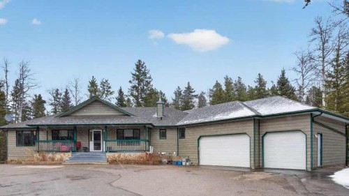 39 Highlands Terrace, Bragg Creek, AB - Outdoor With Deck Patio Veranda