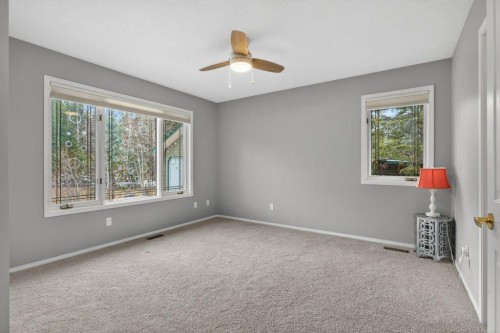 39 Highlands Terrace, Bragg Creek, AB - Indoor Photo Showing Other Room