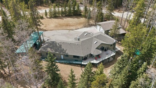 39 Highlands Terrace, Bragg Creek, AB - Outdoor