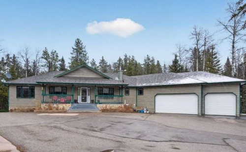 39 Highlands Terrace, Bragg Creek, AB - Outdoor