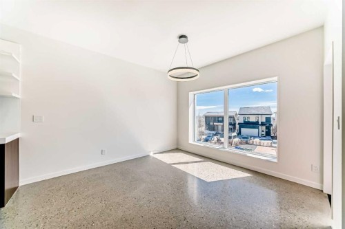 53 Rockhaven Green Nw, Calgary, AB - Indoor Photo Showing Other Room