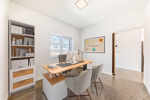 53 Rockhaven Green Nw, Calgary, AB - Indoor Photo Showing Office