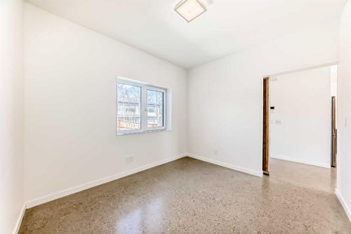53 Rockhaven Green Nw, Calgary, AB - Indoor Photo Showing Other Room