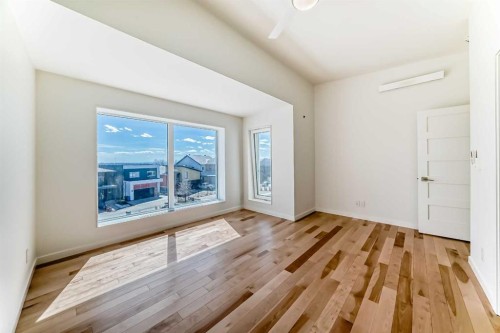 53 Rockhaven Green Nw, Calgary, AB - Indoor Photo Showing Other Room