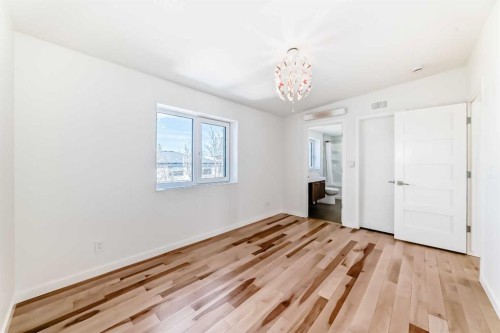 53 Rockhaven Green Nw, Calgary, AB - Indoor Photo Showing Other Room