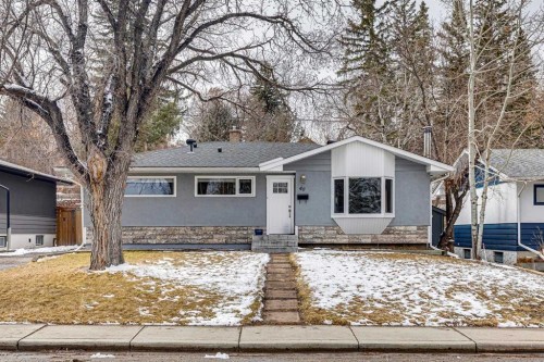 40 Henefer Road Sw, Calgary, AB - Outdoor