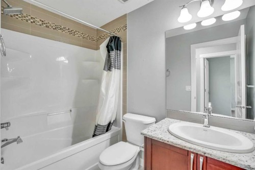5 Red Embers Row Ne, Calgary, AB - Indoor Photo Showing Bathroom