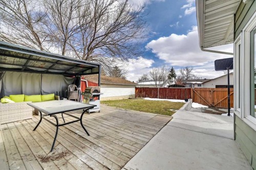 5835 28 Avenue Ne, Calgary, AB - Outdoor With Deck Patio Veranda