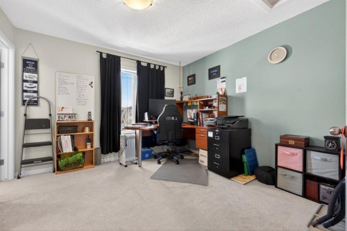 23 Belgian Link, Cochrane, AB - Indoor Photo Showing Office