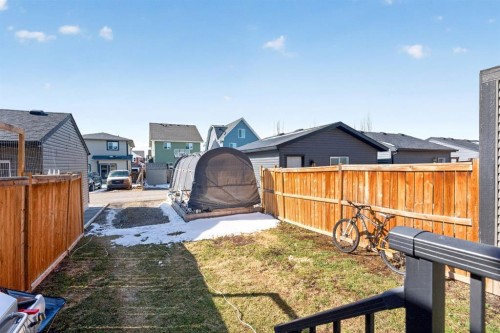 23 Belgian Link, Cochrane, AB - Outdoor