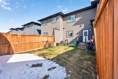 23 Belgian Link, Cochrane, AB - Outdoor