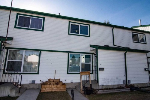 6-100 Pennsylvania Road Se, Calgary, AB - Outdoor With Exterior