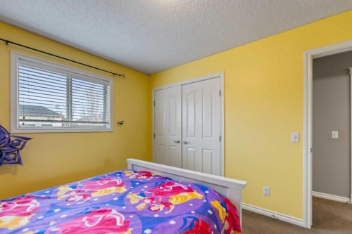 130 Invermere Drive, Chestermere, AB - Indoor Photo Showing Bedroom