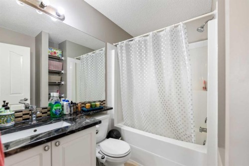 130 Invermere Drive, Chestermere, AB - Indoor Photo Showing Bathroom