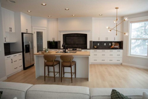 3 Strathridge Bay Sw, Calgary, AB - Indoor