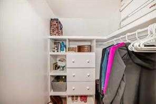 420 Whitehorn Place Ne, Calgary, AB - Indoor With Storage