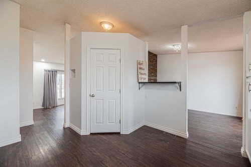 64 Castledale Crescent Ne, Calgary, AB - Indoor Photo Showing Other Room