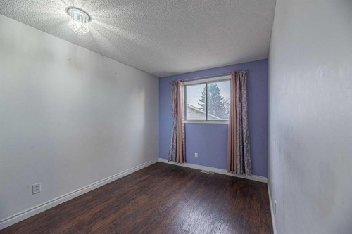 64 Castledale Crescent Ne, Calgary, AB - Indoor Photo Showing Other Room