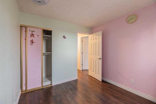 64 Castledale Crescent Ne, Calgary, AB - Indoor Photo Showing Other Room