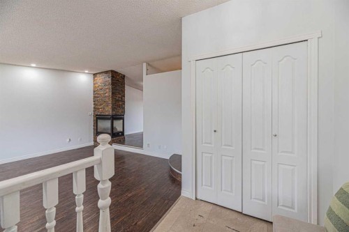 64 Castledale Crescent Ne, Calgary, AB - Indoor