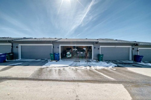 1016 Lanark Boulevard Se, Airdrie, AB - Outdoor