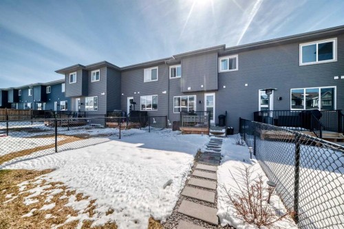 1016 Lanark Boulevard Se, Airdrie, AB - Outdoor With Deck Patio Veranda