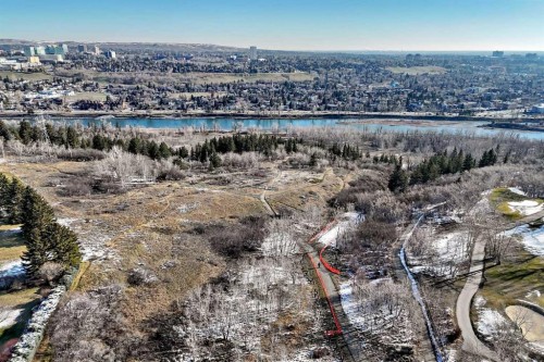202-520 Cedar Crescent Sw, Calgary, AB - Outdoor With View