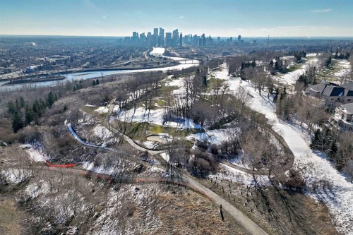 202-520 Cedar Crescent Sw, Calgary, AB - Outdoor With View