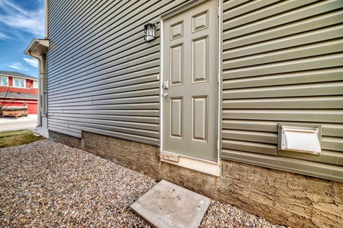 121 Ambleside Heath Nw, Calgary, AB - Outdoor