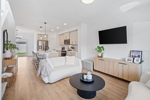 21 Sage Hill Path Nw, Calgary, AB - Indoor Photo Showing Living Room