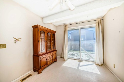 45-2727 Rundleson Road Ne, Calgary, AB - Indoor Photo Showing Other Room