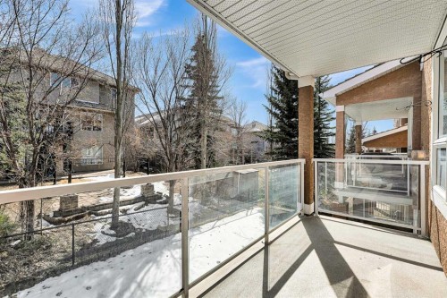 34 Royal Manor Nw, Calgary, AB - Outdoor With Exterior