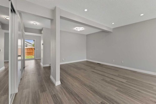 42 River Rock Road Se, Calgary, AB - Indoor Photo Showing Other Room
