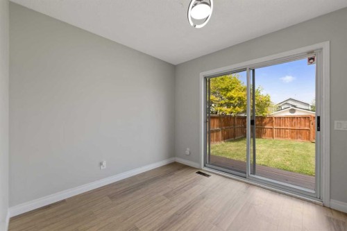 42 River Rock Road Se, Calgary, AB - Indoor Photo Showing Other Room