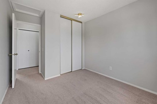 42 River Rock Road Se, Calgary, AB - Indoor Photo Showing Other Room