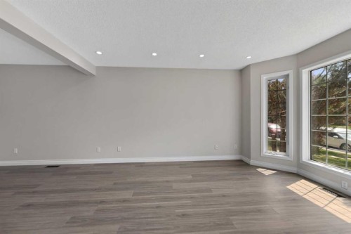 42 River Rock Road Se, Calgary, AB - Indoor Photo Showing Other Room