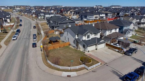 10 Taralea Bay Ne, Calgary, AB 