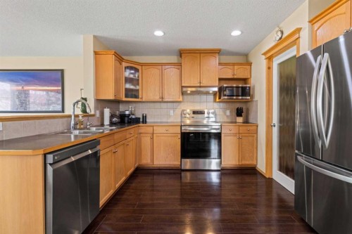 10 Taralea Bay Ne, Calgary, AB 