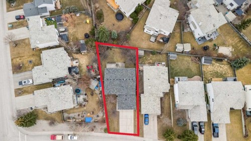 10 Bow Ridge Lane, Cochrane, AB - 