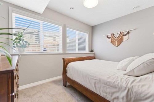 172 Auburn Bay Avenue Se, Calgary, AB - Indoor Photo Showing Bedroom