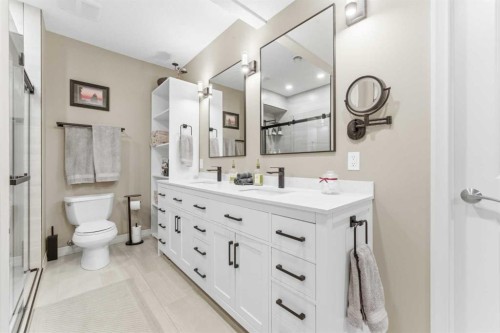 172 Auburn Bay Avenue Se, Calgary, AB - Indoor Photo Showing Bathroom
