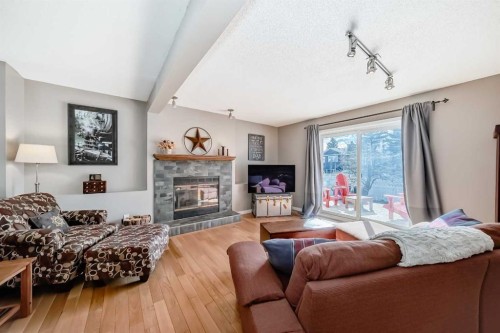 555 Woodbine Boulevard Sw, Calgary, AB 