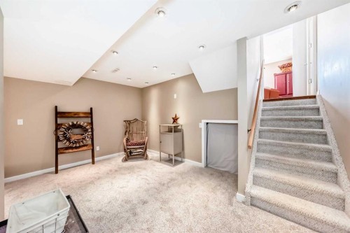 555 Woodbine Boulevard Sw, Calgary, AB 