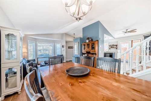 555 Woodbine Boulevard Sw, Calgary, AB 