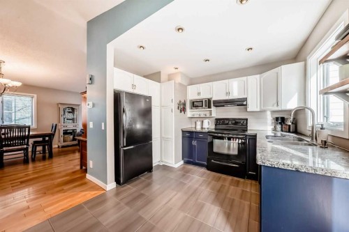 555 Woodbine Boulevard Sw, Calgary, AB 